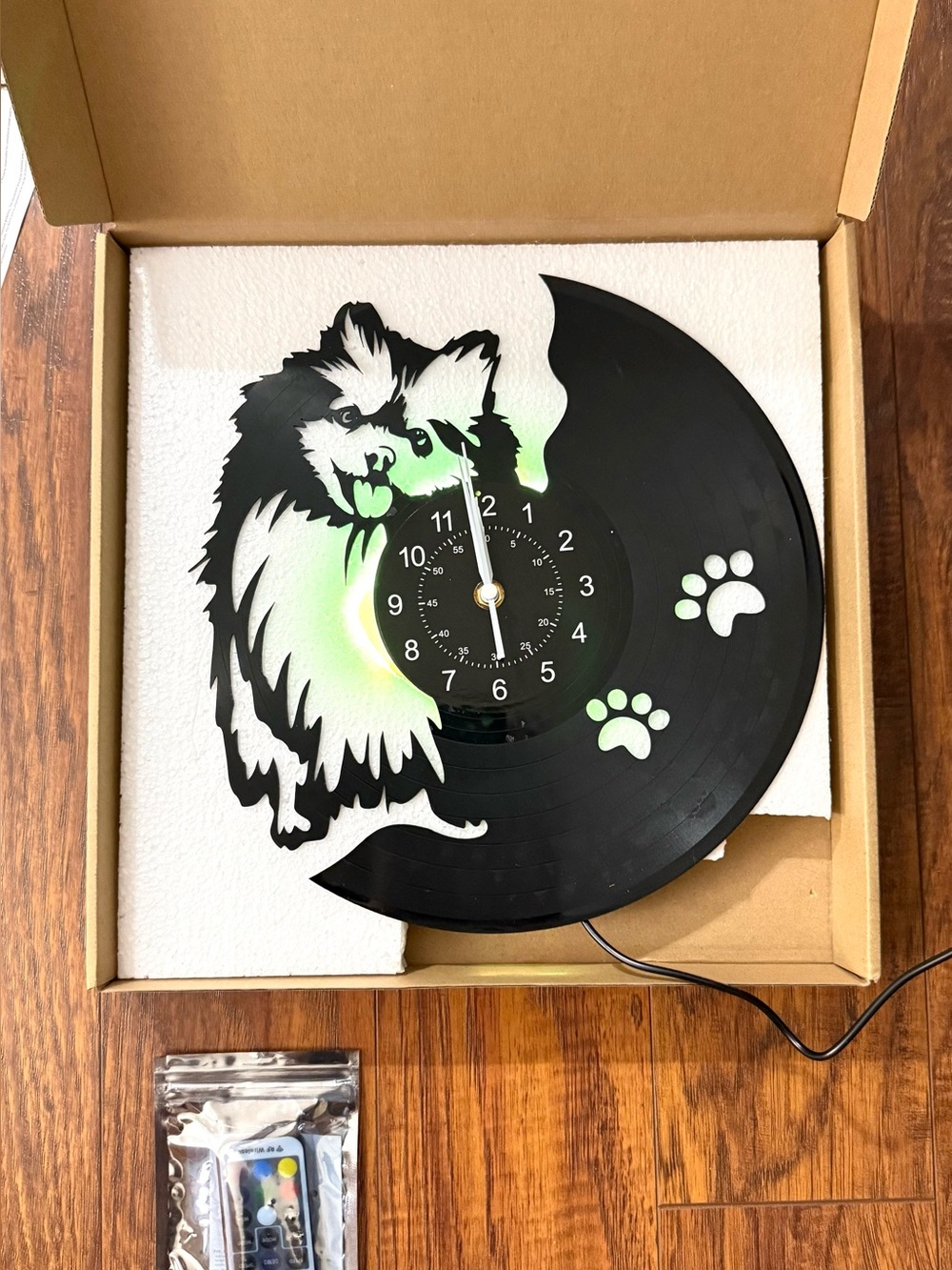 LED Wall Clock with Remote Control-NEW - Picture 8 of 10